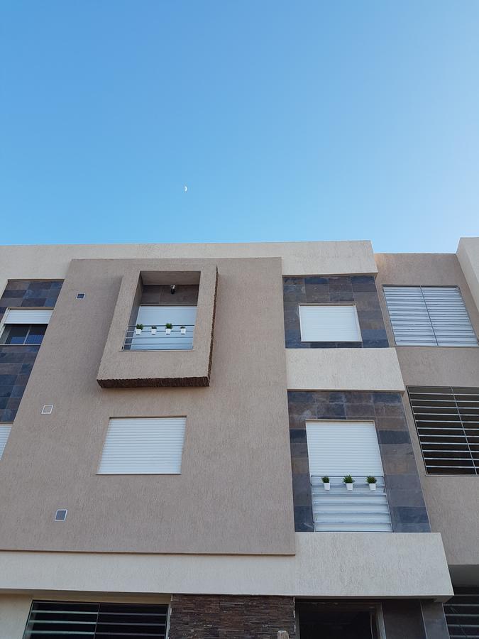 Appartamento Ain Zaghouan Apart In Front Of Tunis Mall Lac 2 Esterno foto